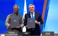 Yunus Signs Agreement with International Olympic Committee for Collaboration to Support Athletes Becoming Entrepreneurs